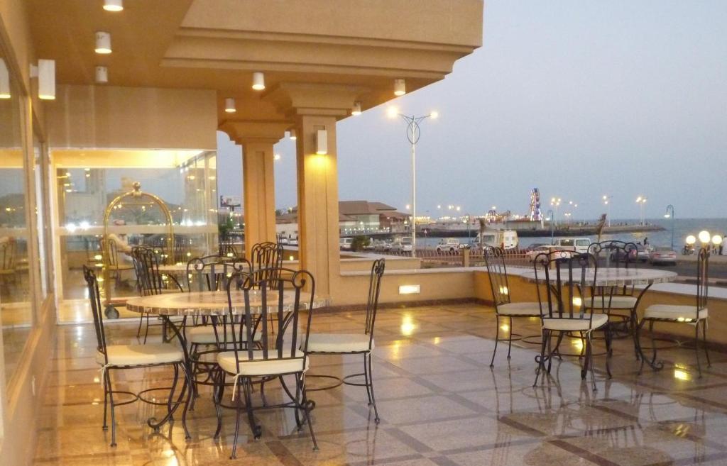 Hotel Al Borg Al Watheer Dschāzān Exterior foto