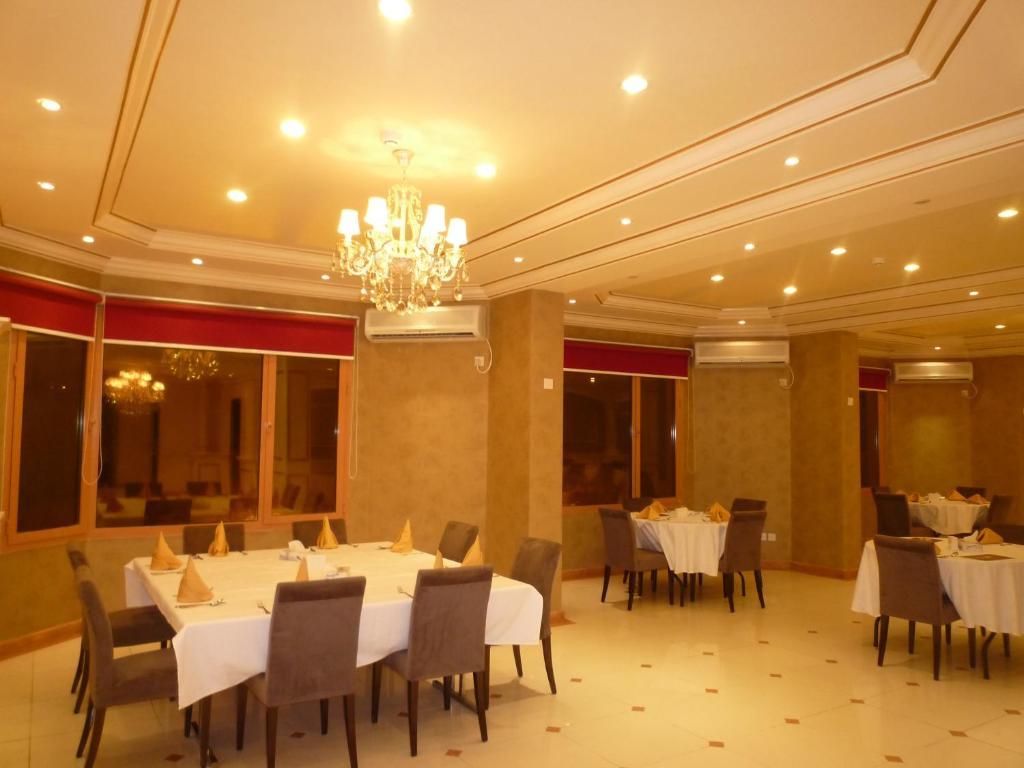 Hotel Al Borg Al Watheer Dschāzān Exterior foto