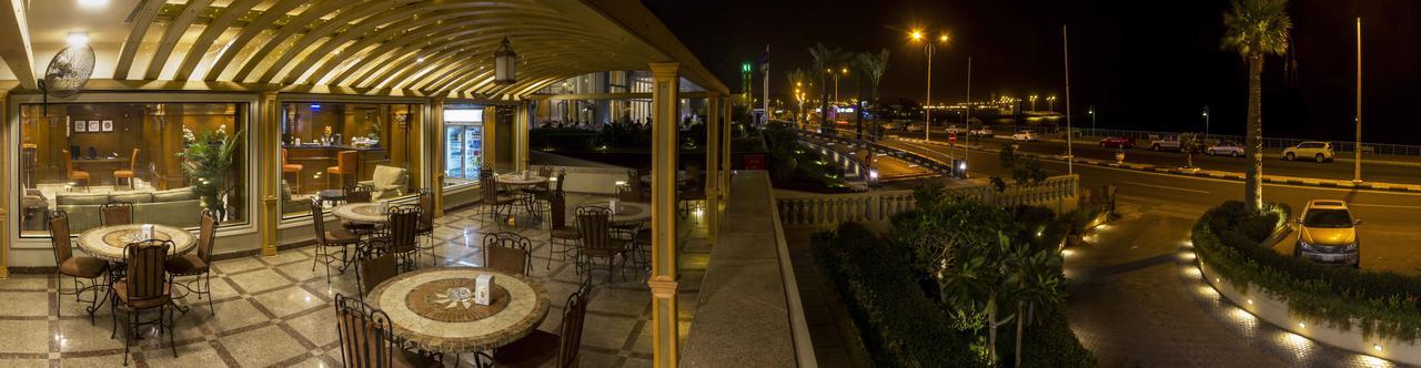 Hotel Al Borg Al Watheer Dschāzān Exterior foto